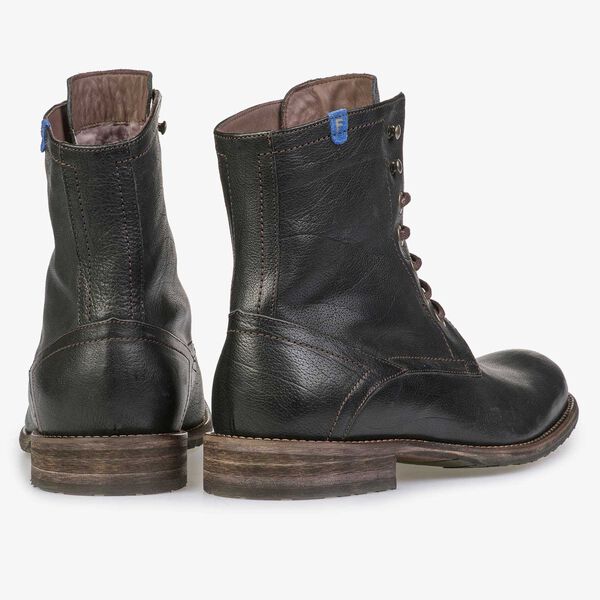 Wolle gef&uuml;tterter Schn&uuml;rstiefel aus schwarzem Kalbsleder