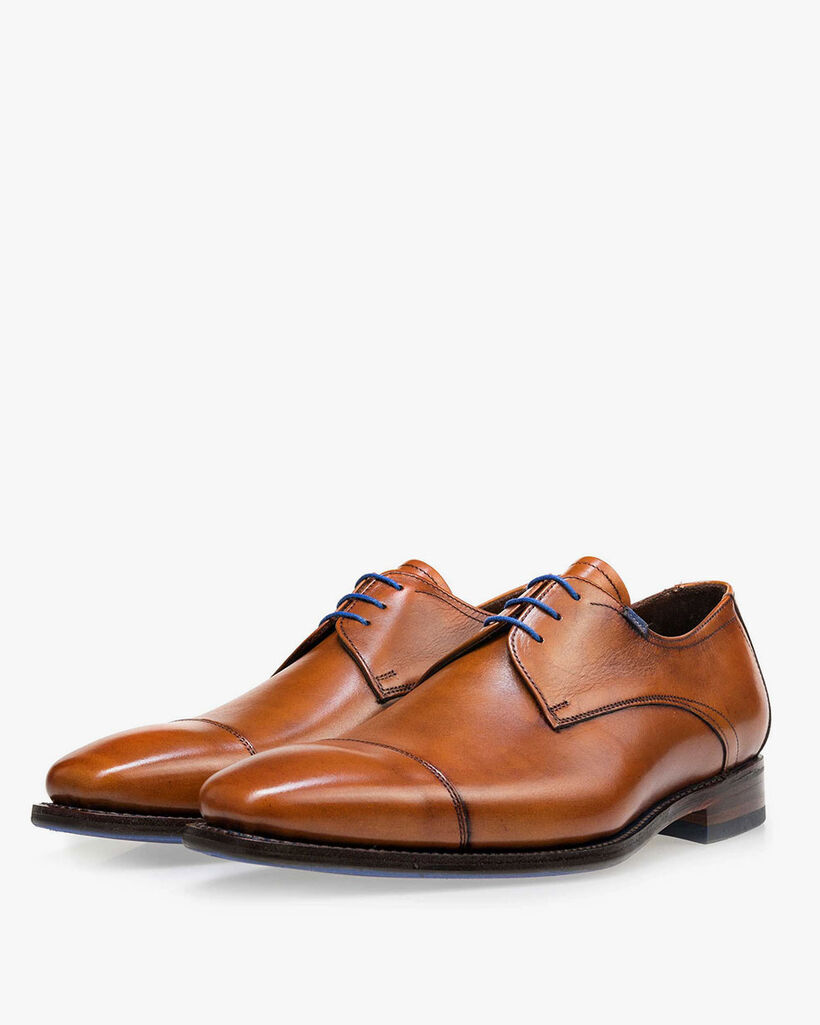 Schn&uuml;rschuh Kalbsleder cognac