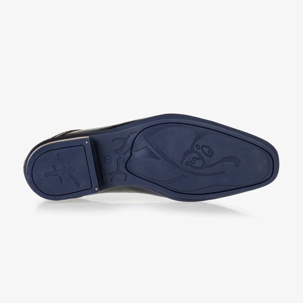 Schwarzer halbhoher Leder Schn&uuml;rstiefel