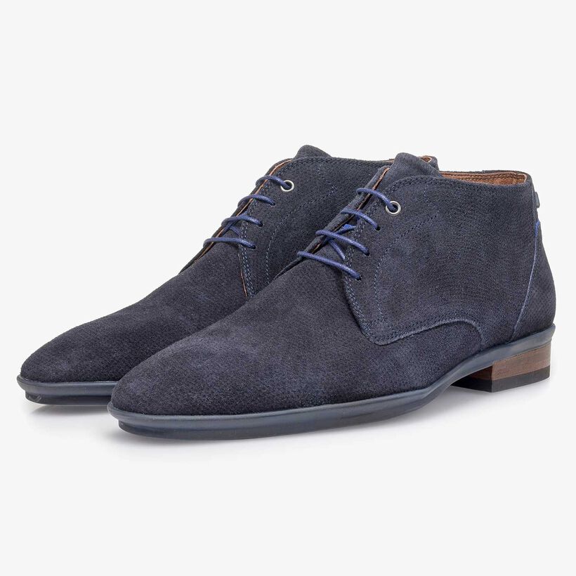 Blue suede leather lace shoe