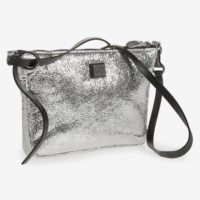 Silberne Ledertasche mit Metallic-Print