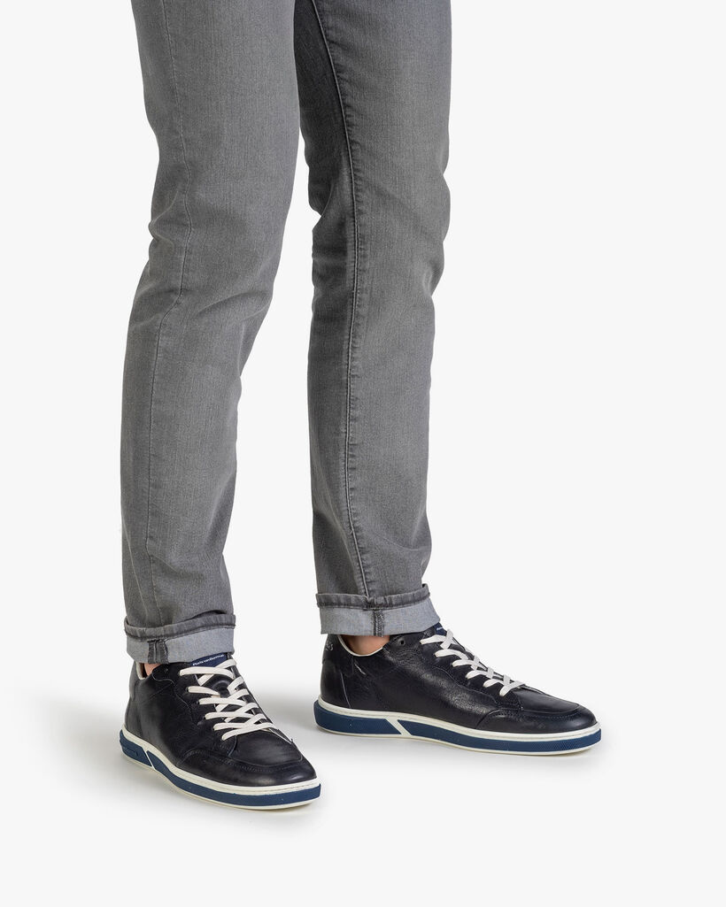 Sneaker calf leather dark blue