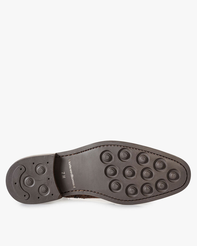 Boot with buckle closure dark brown