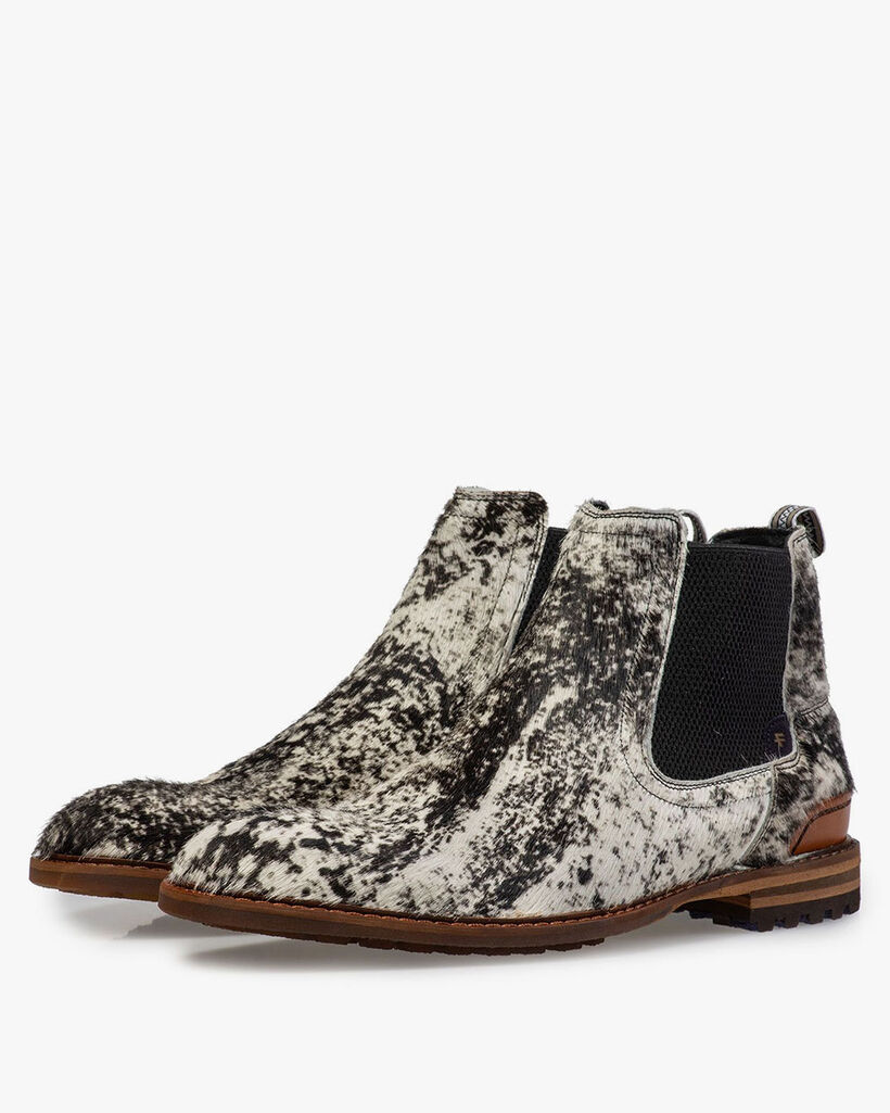 Chelsea boot pony style off-white