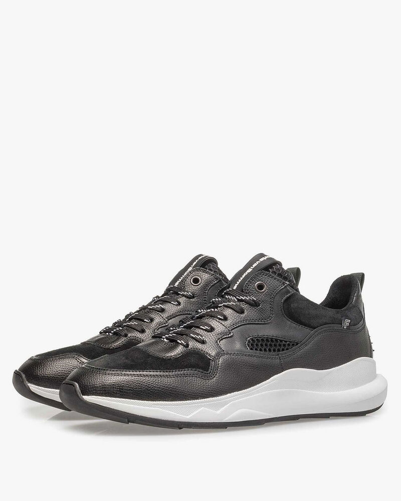Schwarzer Kalbsleder-Sneaker