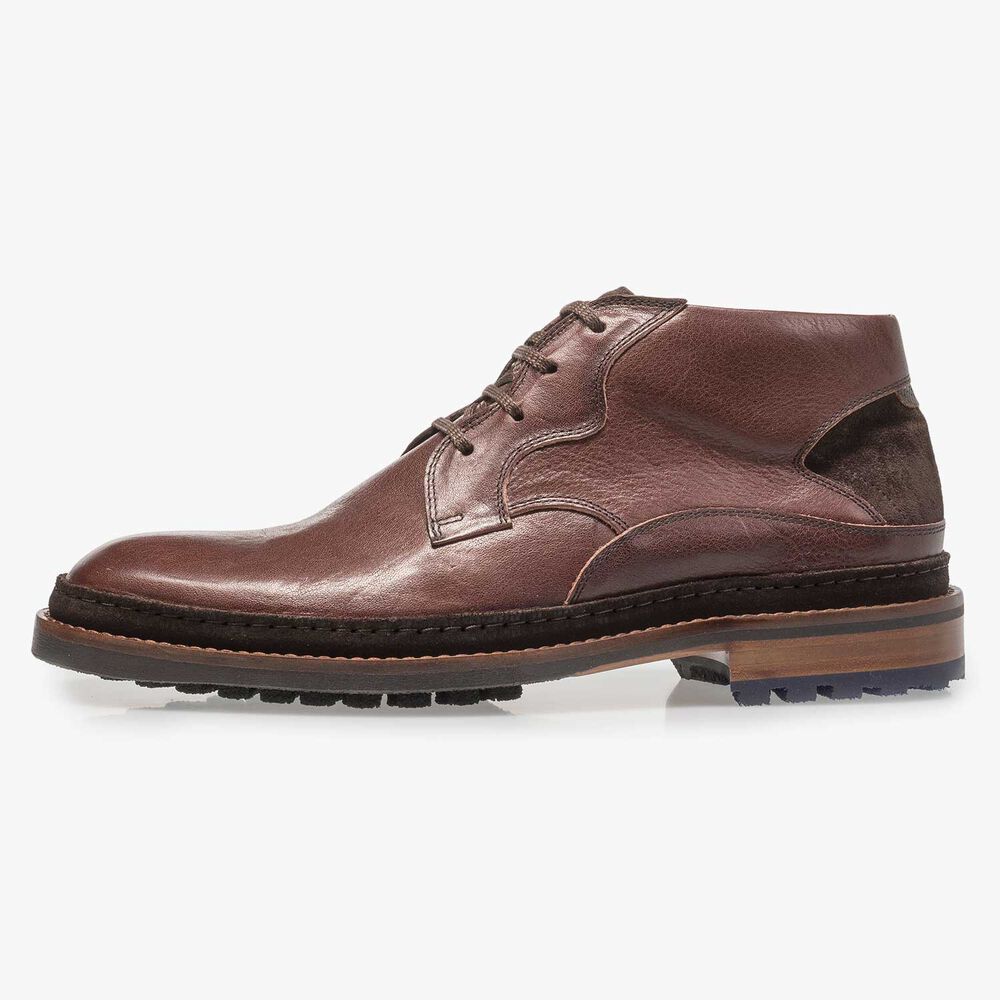Rotbrauner Kalbsleder-Schn&uuml;rstiefel