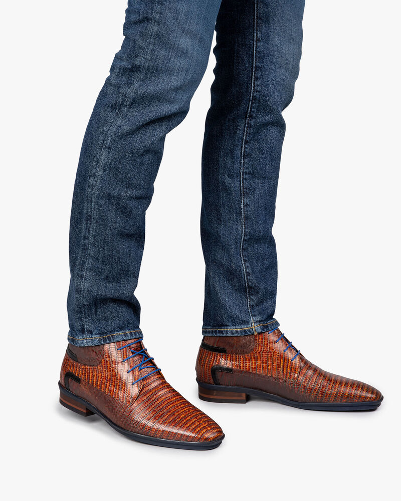 Schn&uuml;rstiefel Leder mit Print cognac