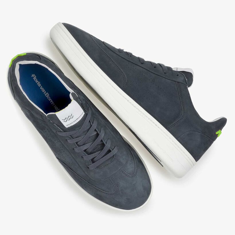 Blue nubuck leather sneaker