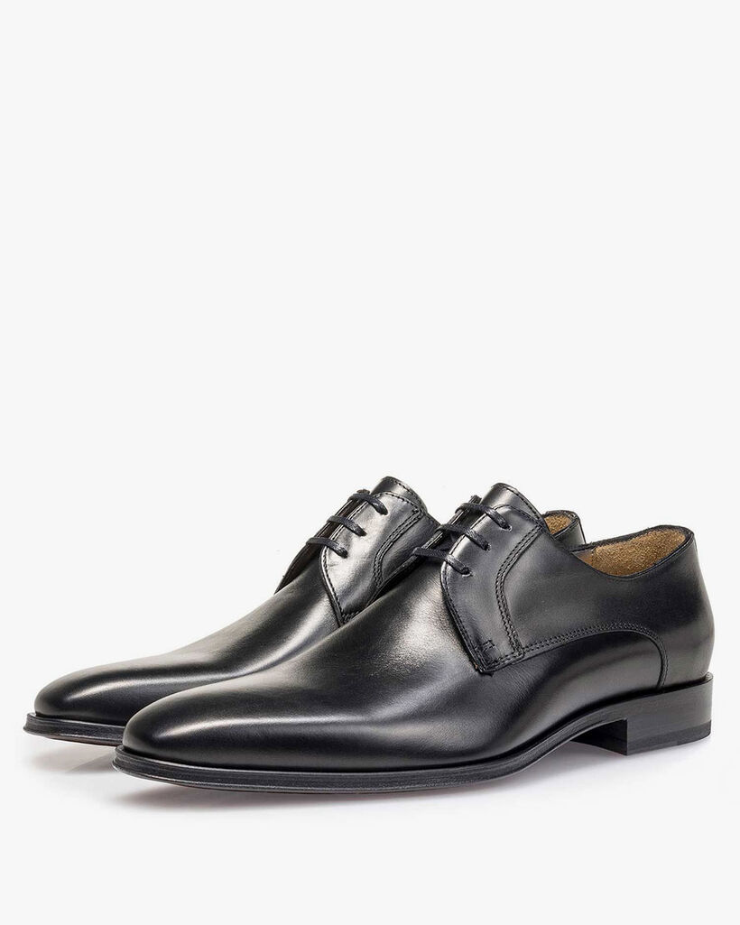 Schn&uuml;rschuh Kalbsleder schwarz