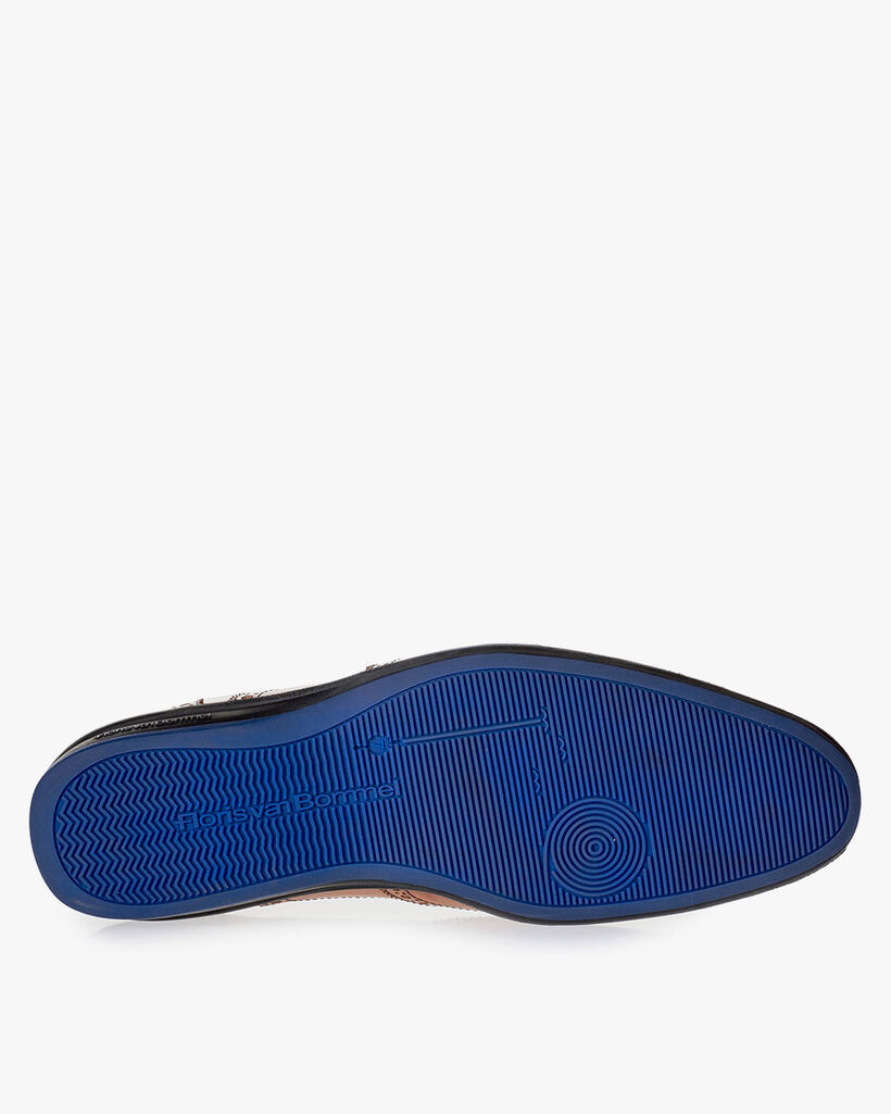 Dunkler cognacfarbener Kalbsleder-Schn&uuml;rschuh