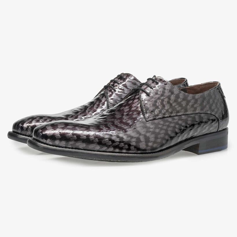 Grauer Premium Lackleder-Schn&uuml;rschuh mit Print