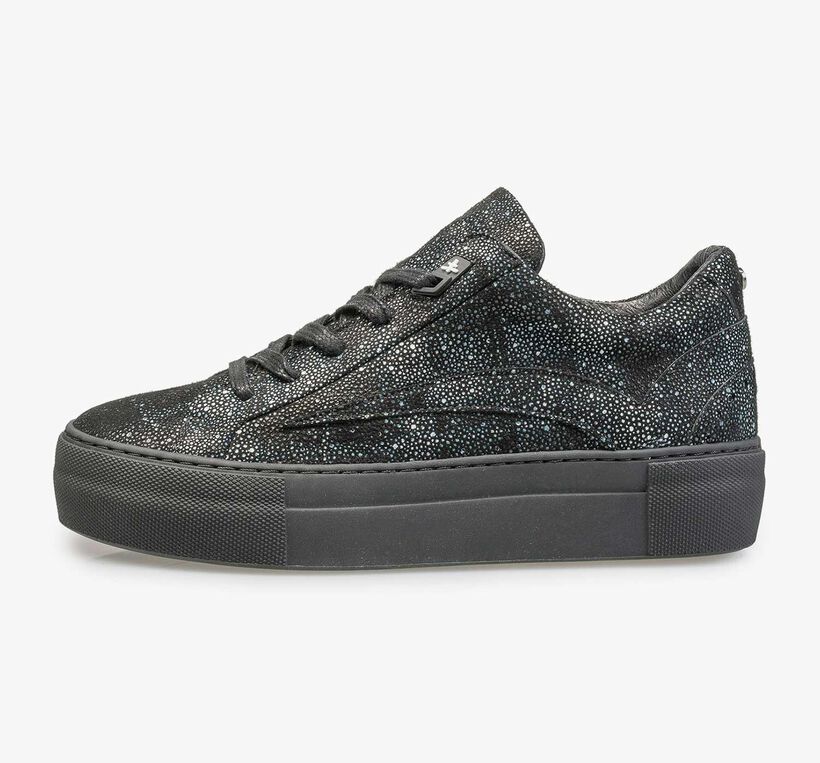 Leder-Sneaker mit schwarz-blauem Karomuster
