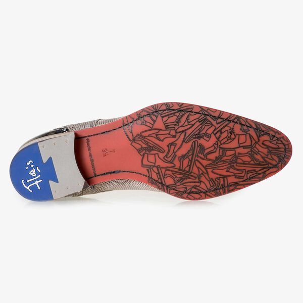 Taupefarbener gemusterter Wildleder-Schn&uuml;rschuh