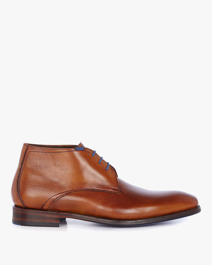 Schn&uuml;rstiefel Kalbsleder cognac
