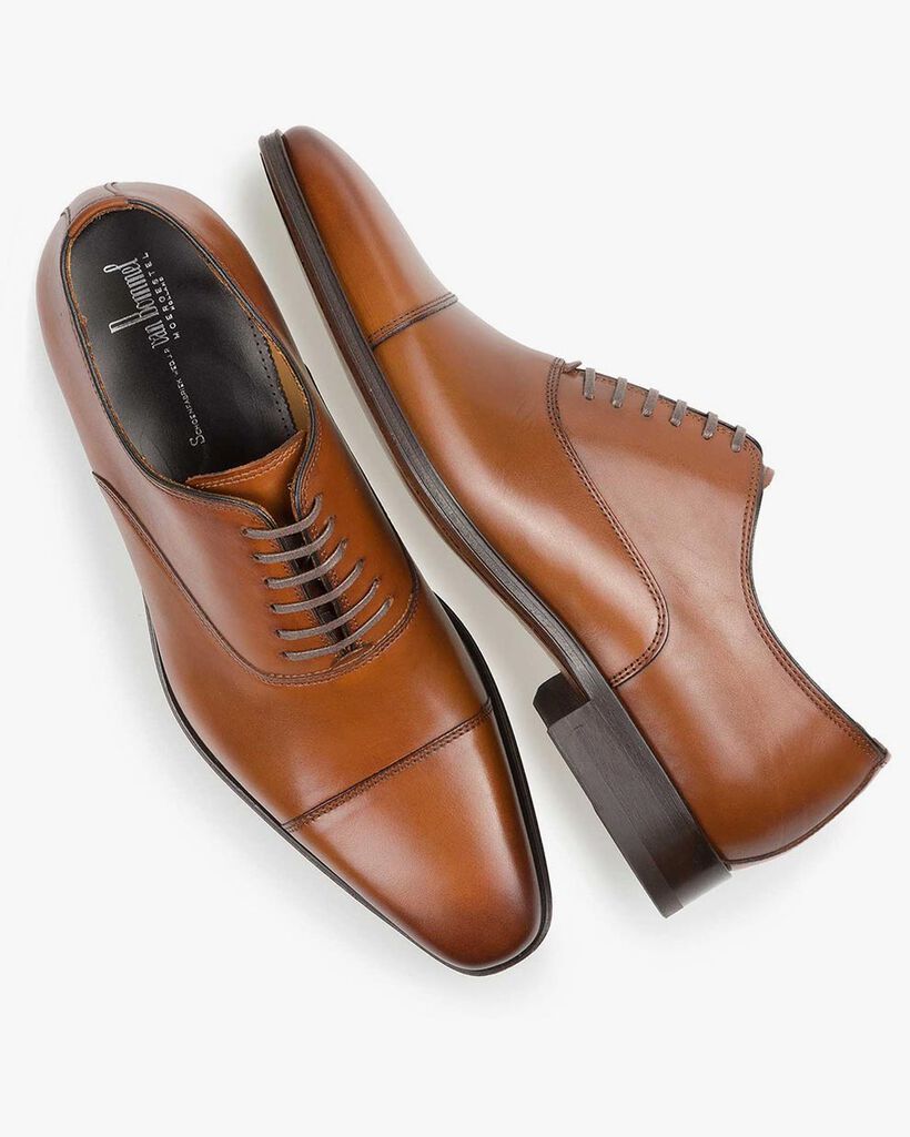 Schn&uuml;rschuh Kalbsleder cognac