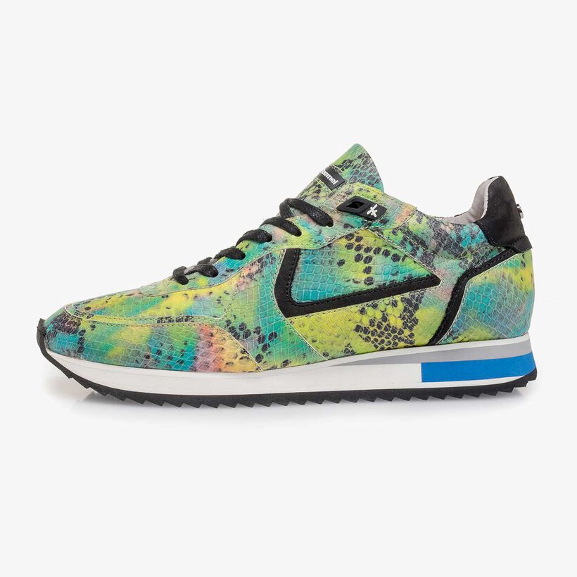 Gr&uuml;ner Leder-Sneaker mit Schlangenprint