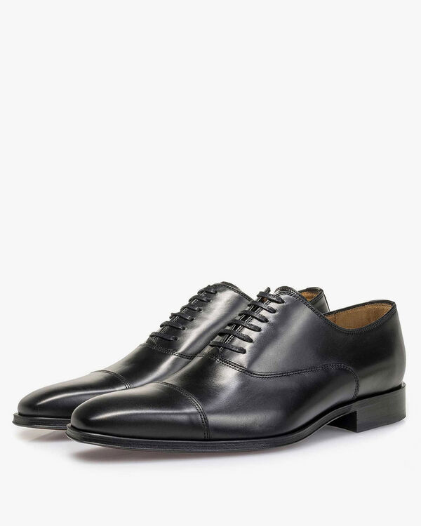 Schn&uuml;rschuh Kalbsleder schwarz