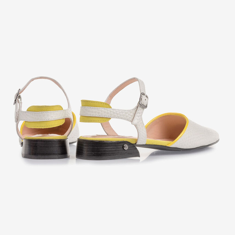 Cremewei&szlig;e Leder-Sandale mit Print