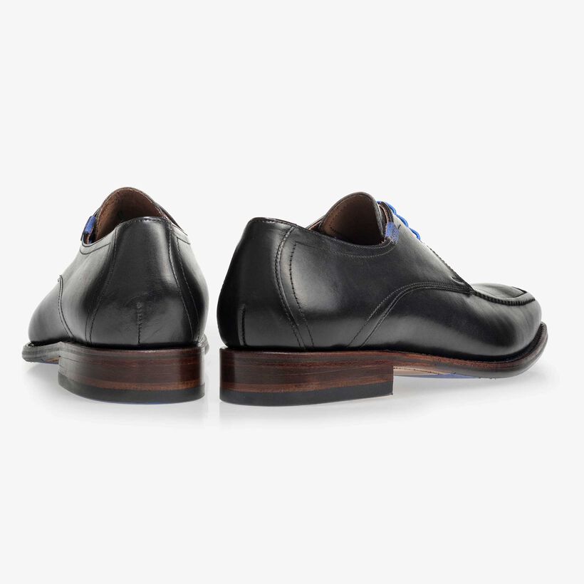 Black leather lace shoe