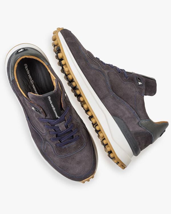 Dunkelgrauer Wildleder-Sneaker
