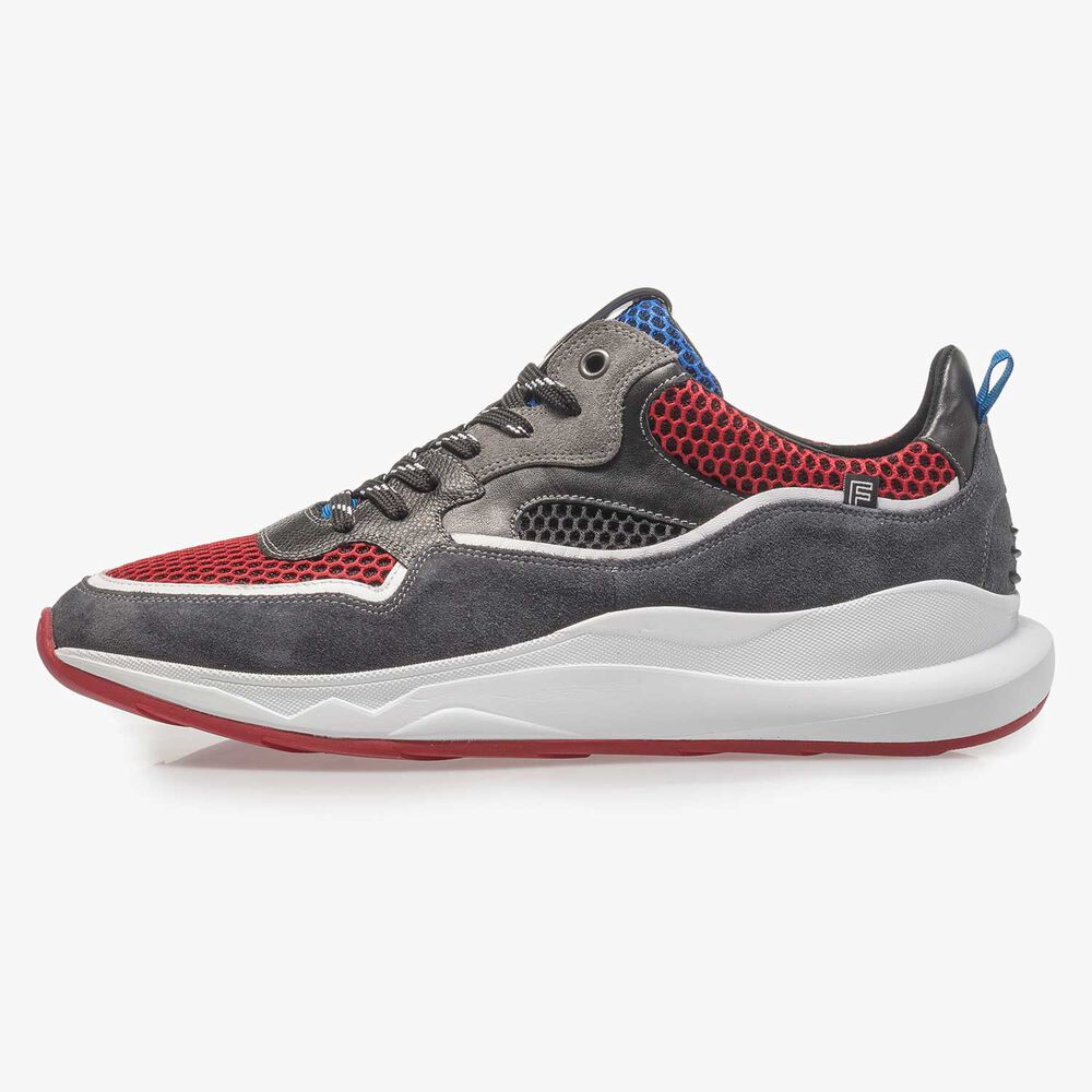 Dunkelgrauer Wildleder-Sneaker