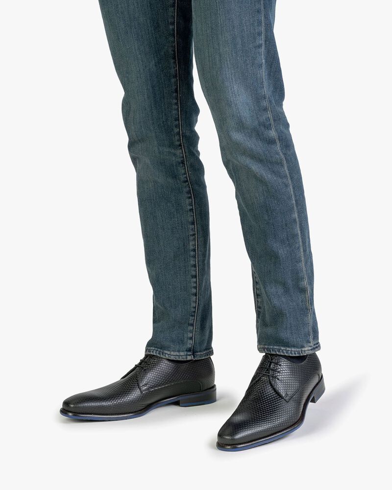 Schn&uuml;rschuh mit Print schwarz
