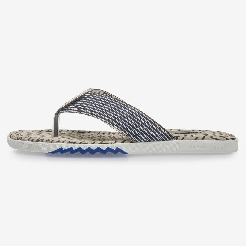 Blauer Wildleder Zehentrenner-Slipper mit Print