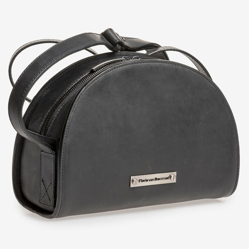 Schwarze Kalbsledertasche