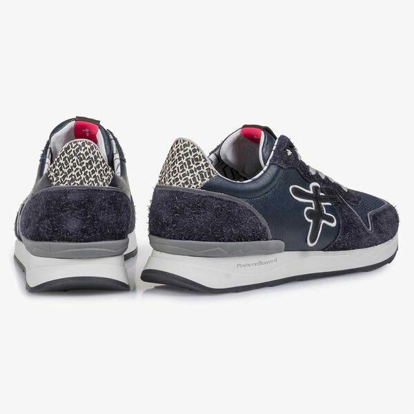 Dunkelblauer Kalbsleder-Sneaker