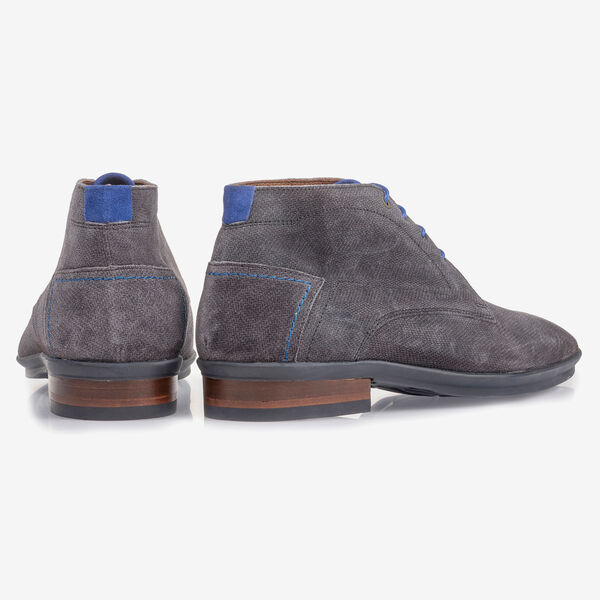 Dunkelgrauer Wildleder-Schn&uuml;rstiefel mit Print
