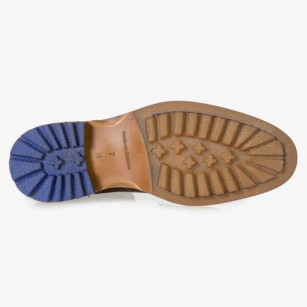 Dunkelbrauner Wildleder-Schn&uuml;rstiefel mit Print