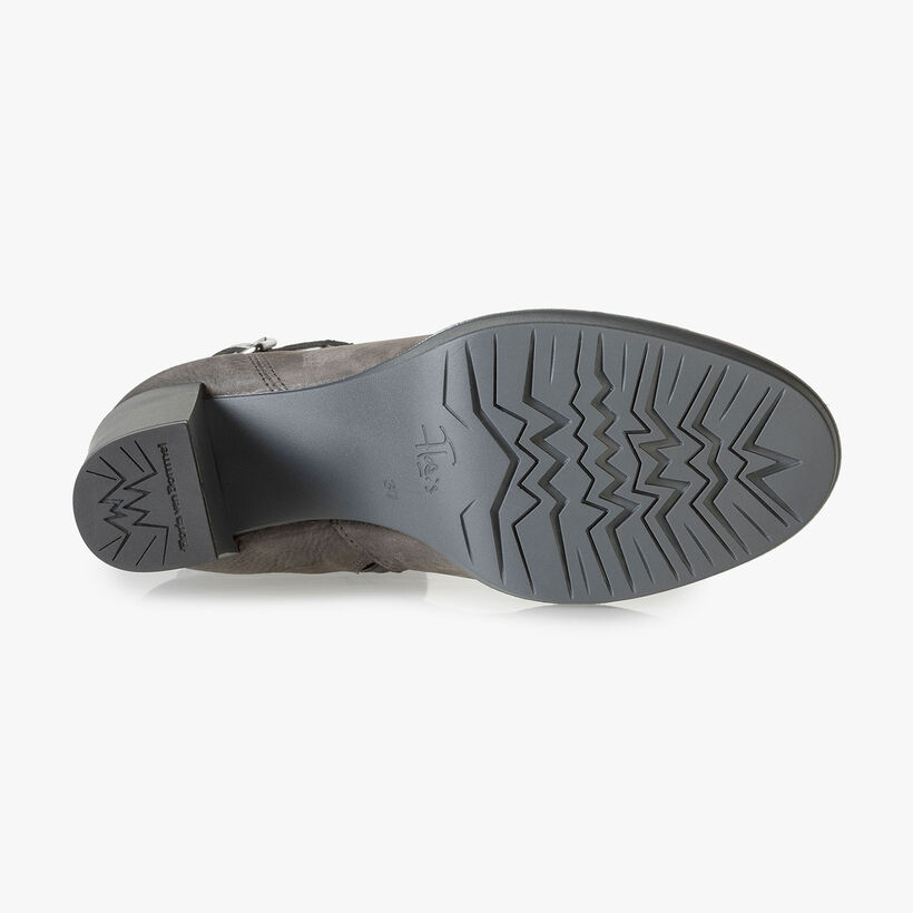 Graue Nubukleder-Stiefelette mit Schlangenprint