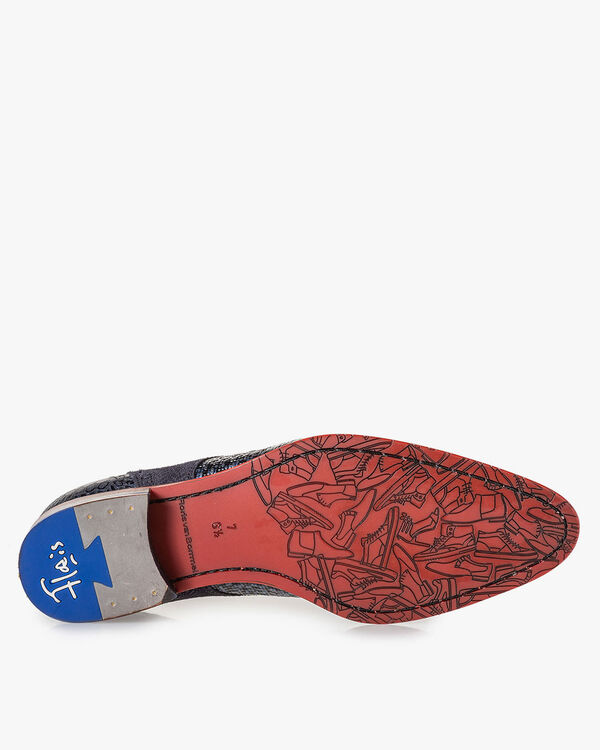 Lace shoe blue metallic