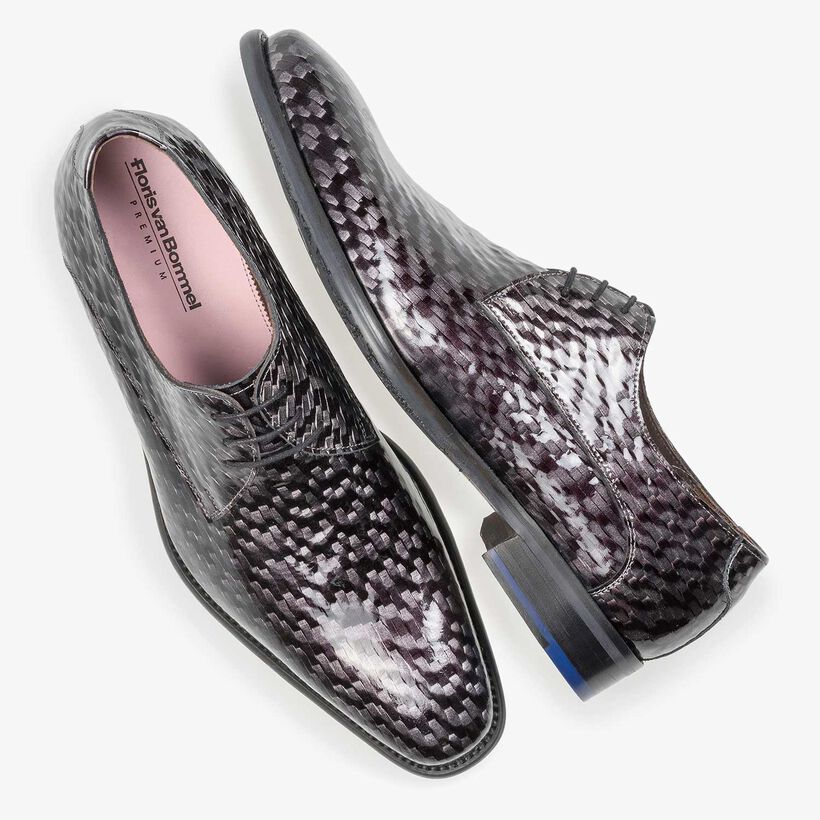 Grauer Premium Lackleder-Schn&uuml;rschuh mit Print
