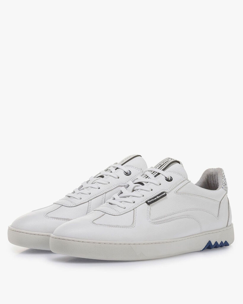 White calf leather sneake