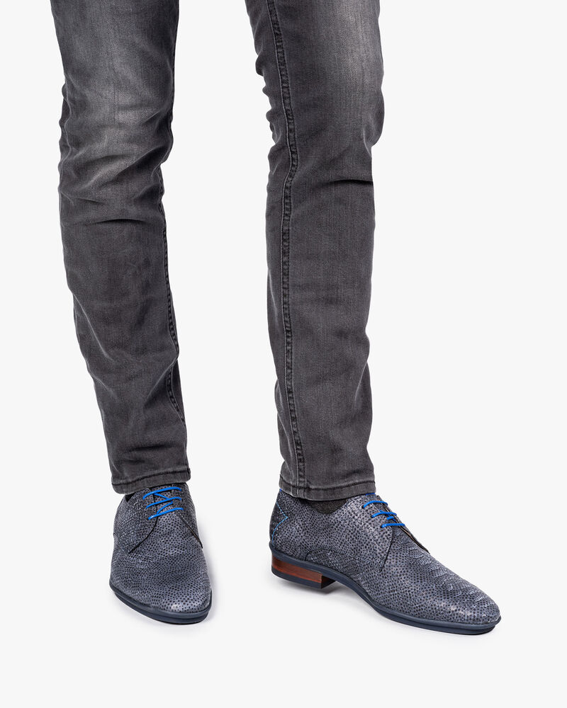 Dunkelblauer Nubukleder-Schn&uuml;rschuh mit Schlangenprint