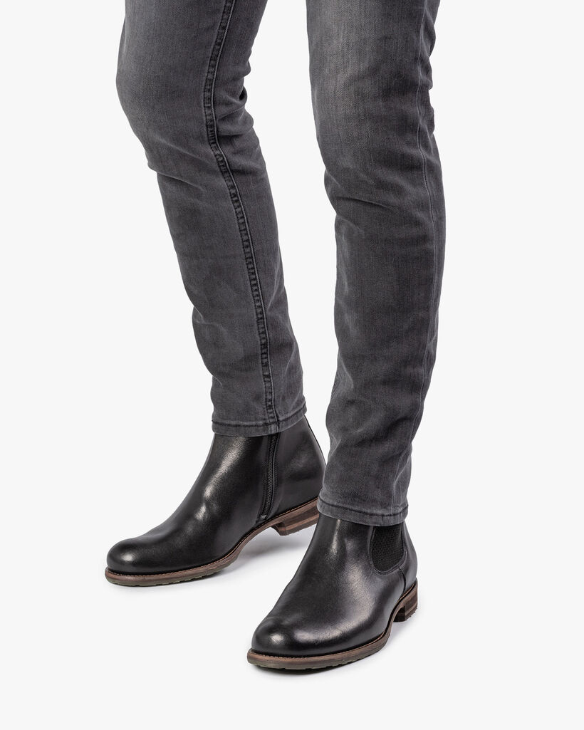 Mit Lammfell gef&uuml;tterter Chelsea Boot schwarz