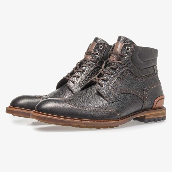 Schwarzer Leder-Schn&uuml;rstiefel mit Print