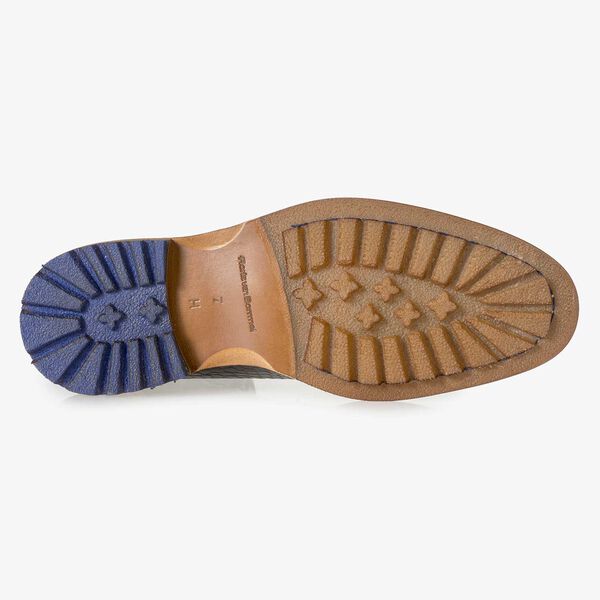 Dunkelbrauner Leder-Schn&uuml;rstiefel mit Krokoprint