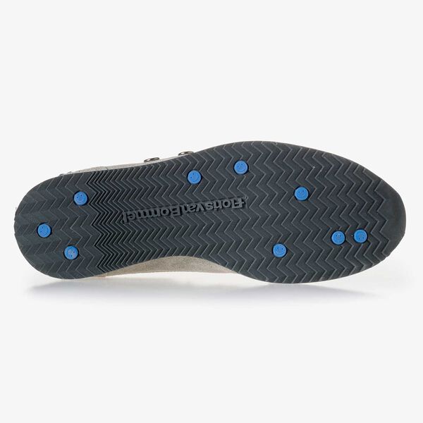 Olivgr&uuml;ner Wildleder Sneaker