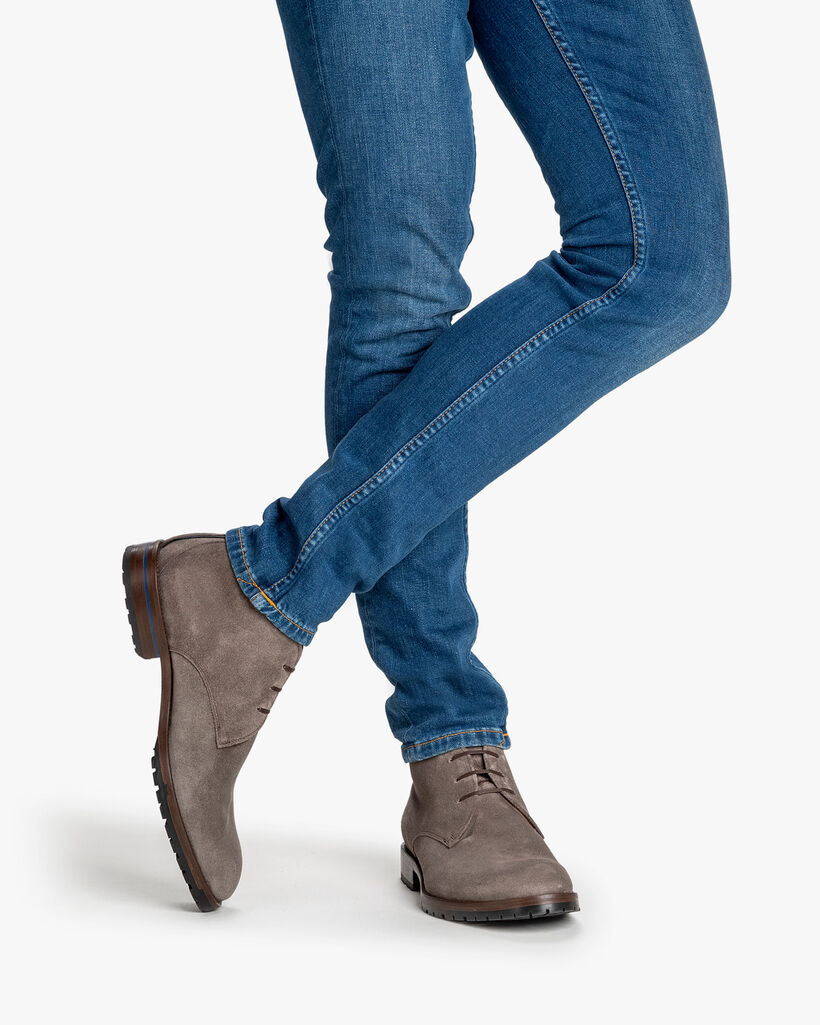 Lace boot suede taupe