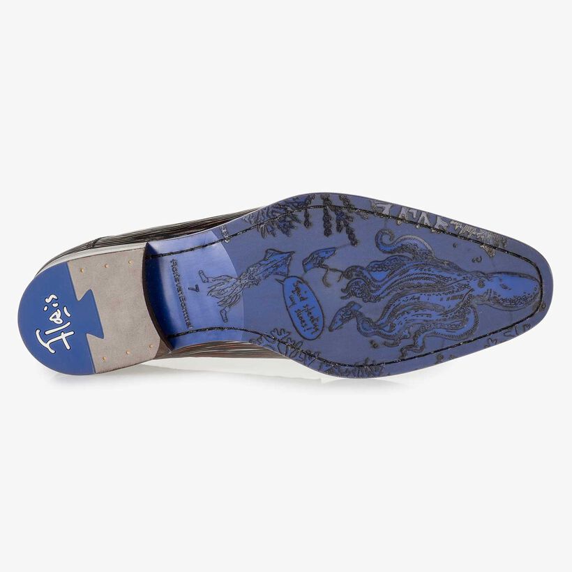 Dunkelroter Leder-Schn&uuml;rschuh mit Metallic-Print