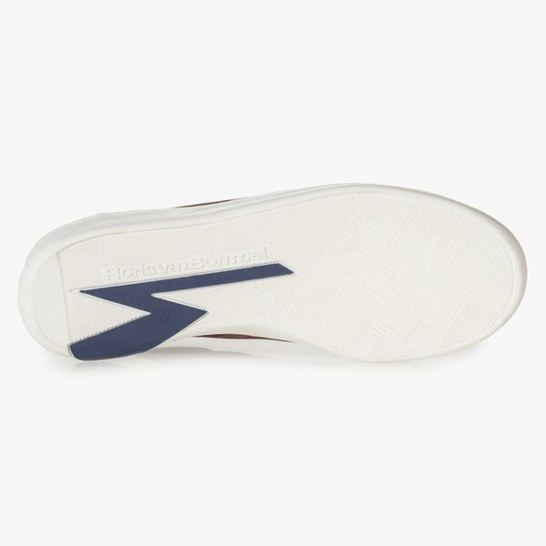 Roter Nubukleder-Sneaker mit Print