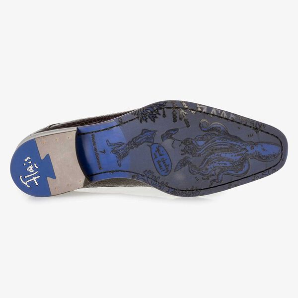 Cognacfarbener Leder-Schn&uuml;rschuh mit Krokoprint