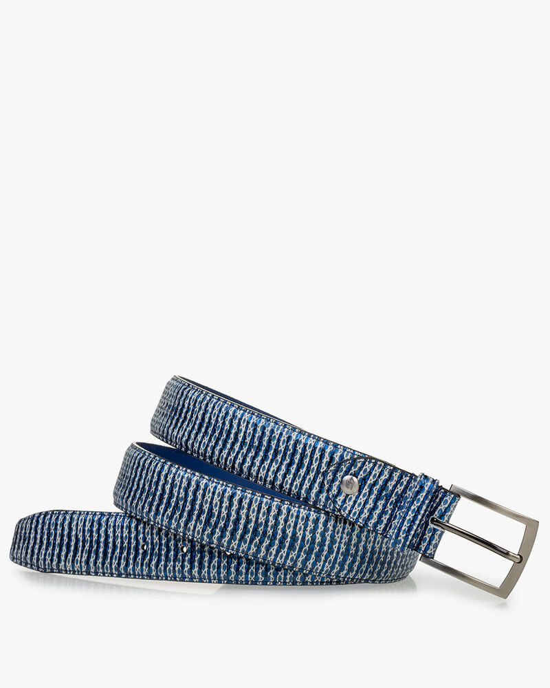 G&uuml;rtel metallic mit Print blau