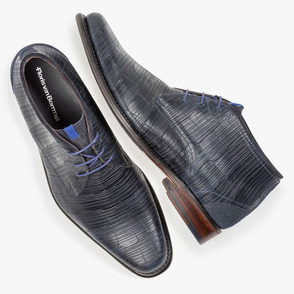 Blauer Leder-Schn&uuml;rstiefel mit Print