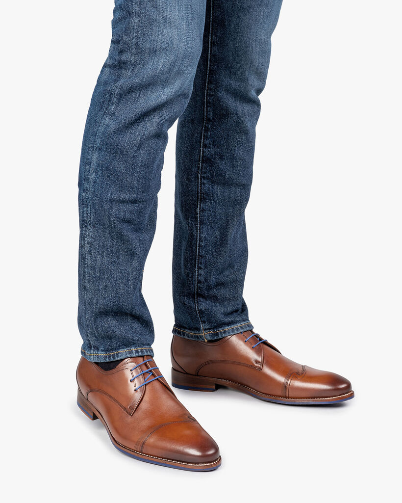 Lace shoe calf leather cognac