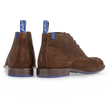 Boot with print cognac