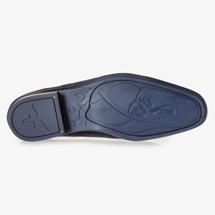 Blue suede leather lace shoe
