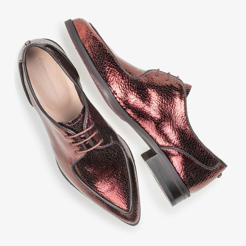 Roter Leder-Schn&uuml;rschuh mit Metallic-Print
